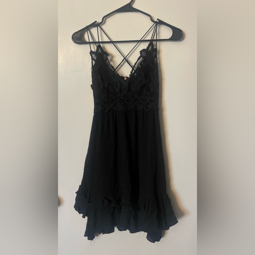 Elegant Black Lace Dress